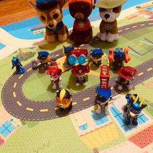 Paw Patrol Colorful Rescue Team Figures